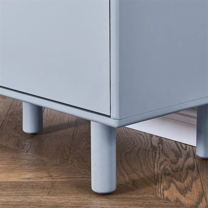 Bahut moderne en bois avec pieds ronds et étagère