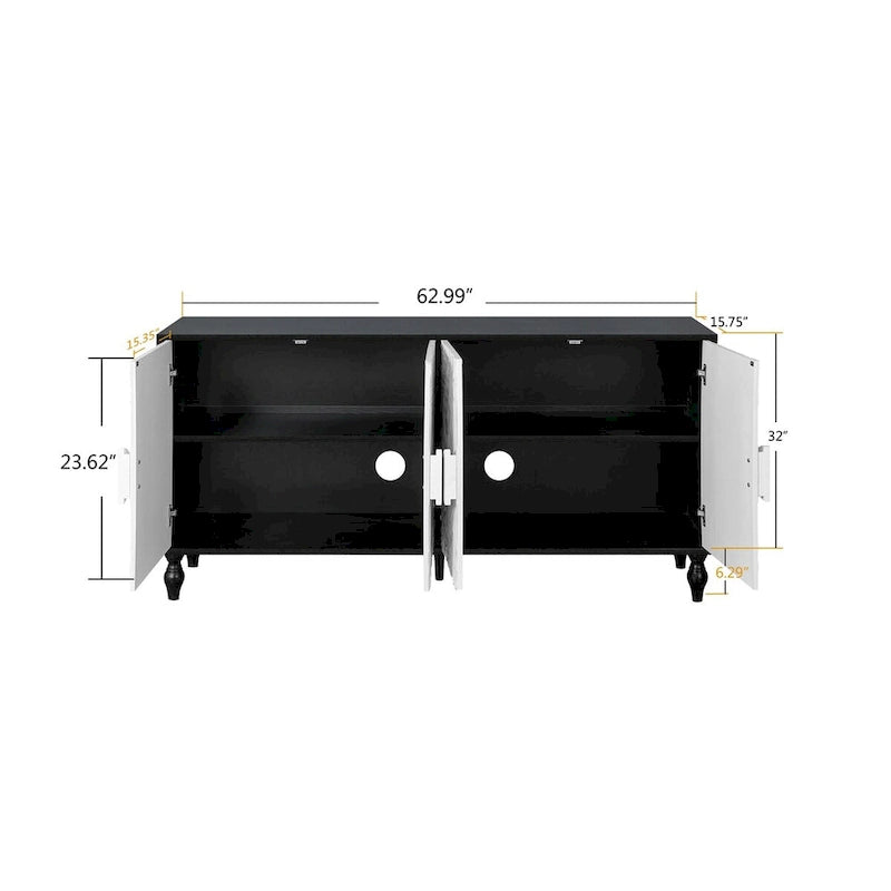 Buffet vintage blanc avec portes sculptées à facettes